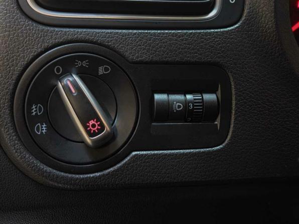 Volkswagen Polo V с пробегом 2014 года, цена 780 000 рублей, 193441 км, седан, Автокод Объявления