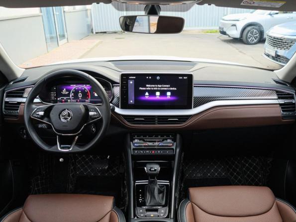 Skoda Kodiaq I Рестайлинг с пробегом 2024 года, цена 4 250 000 рублей, 16144 км, внедорожник, Автокод Объявления