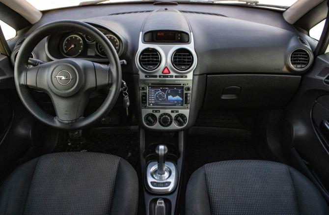 Opel Corsa D Рестайлинг II с пробегом 2013 года, цена 579 000 рублей, 176033 км, хэтчбек, Автокод Объявления