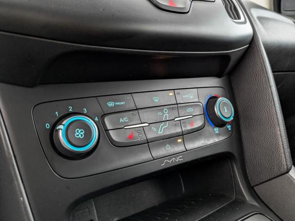 Ford Focus III Рестайлинг с пробегом 2018 года, цена 1 280 000 рублей, 63584 км, хэтчбек, Автокод Объявления