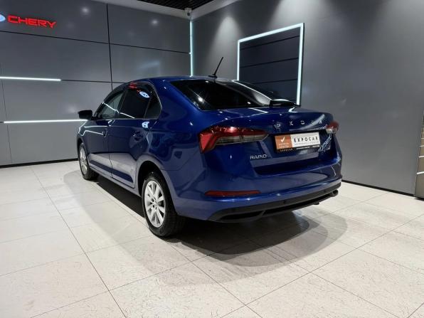 Skoda Rapid II с пробегом 2020 года, цена 999 000 рублей, 284000 км, лифтбек, Автокод Объявления