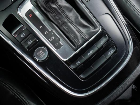Audi Q5 I (8R) Рестайлинг с пробегом 2014 года, цена 1 670 000 рублей, 220880 км, внедорожник, Автокод Объявления