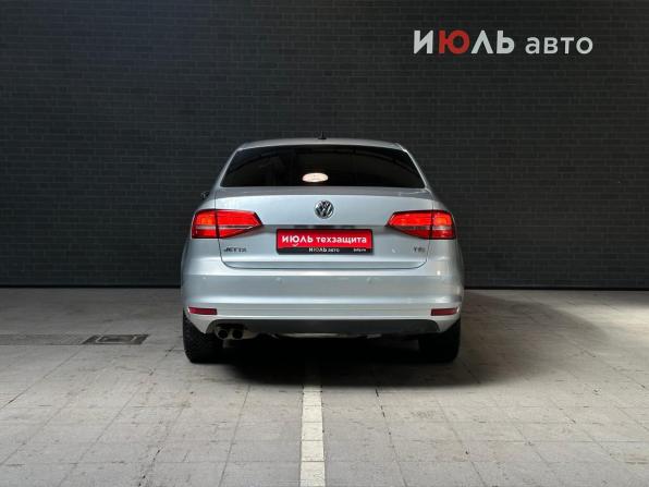 Volkswagen Jetta VI Рестайлинг с пробегом 2015 года, цена 950 000 рублей, 197103 км, седан, Автокод Объявления