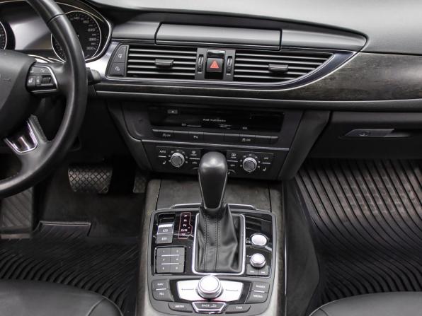 Audi A6 IV (C7) Рестайлинг с пробегом 2018 года, цена 2 198 000 рублей, 131952 км, седан, Автокод Объявления