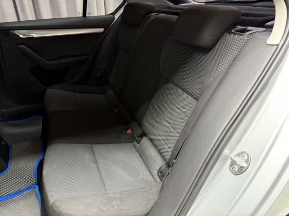 Skoda Octavia III (A7) с пробегом 2013 года, цена 779 000 рублей, 379404 км, лифтбек, Автокод Объявления