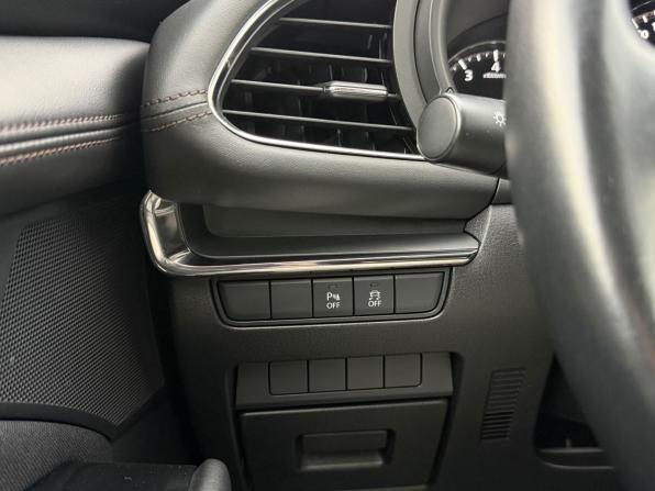Mazda 3 IV (BP) с пробегом 2019 года, цена 1 930 000 рублей, 151000 км, седан, Автокод Объявления