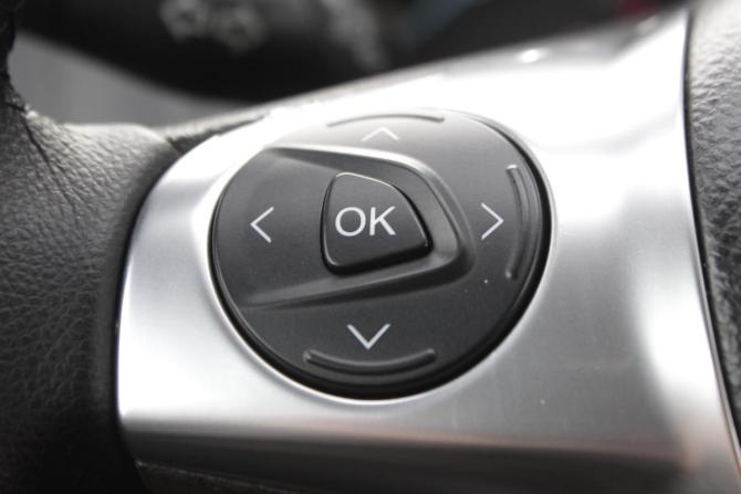 Ford Focus III с пробегом 2013 года, цена 785 000 рублей, 174182 км, седан, Автокод Объявления