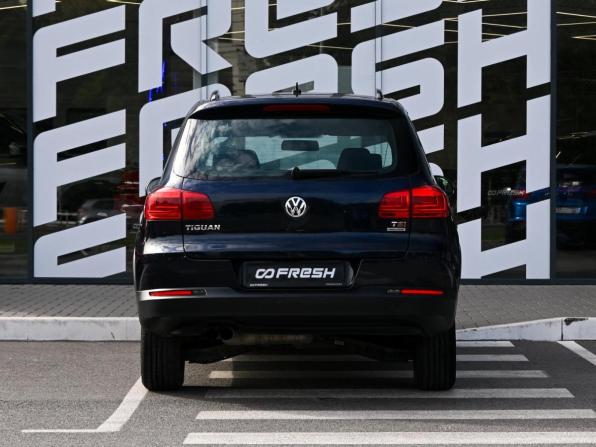 Volkswagen Tiguan I Рестайлинг с пробегом 2012 года, цена 895 000 рублей, 199856 км, внедорожник, Автокод Объявления