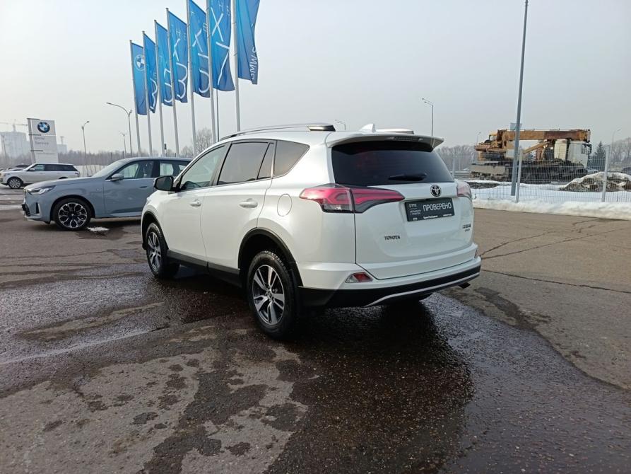 Toyota RAV4 IV (XA40) Рестайлинг Набережные Челны  - изображение 8