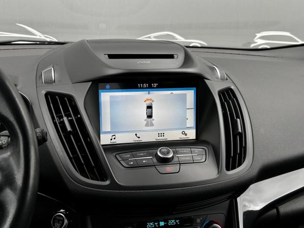 Ford Kuga II Рестайлинг с пробегом 2018 года, цена 1 699 300 рублей, 109054 км, внедорожник, Автокод Объявления