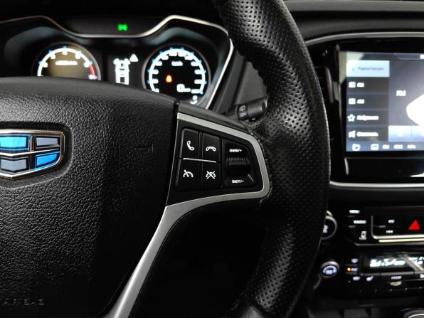 Geely Emgrand X7 I Рестайлинг 2 с пробегом 2018 года, цена 956 000 рублей, 201000 км, внедорожник, Автокод Объявления