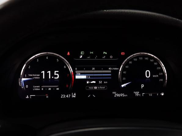 Toyota Camry VIII (XV70) Рестайлинг с пробегом 2023 года, цена 3 519 000 рублей, 29900 км, седан, Автокод Объявления