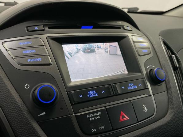 Hyundai ix35 I Рестайлинг с пробегом 2014 года, цена 1 290 000 рублей, 233060 км, внедорожник, Автокод Объявления