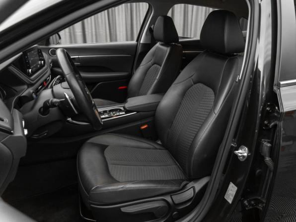 Hyundai Sonata VIII (DN8) с пробегом 2021 года, цена 2 500 000 рублей, 51038 км, седан, Автокод Объявления