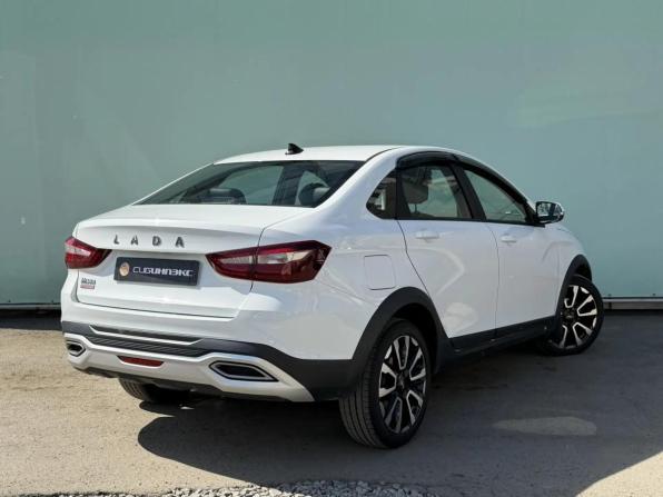 Lada (ВАЗ) Vesta I Рестайлинг (NG) с пробегом 2024 года, цена 1 375 000 рублей, 40222 км, седан, Автокод Объявления
