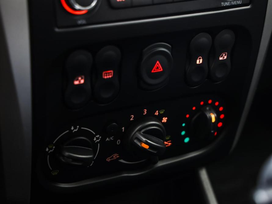Nissan Almera III (G15) Санкт-Петербург  - изображение 15