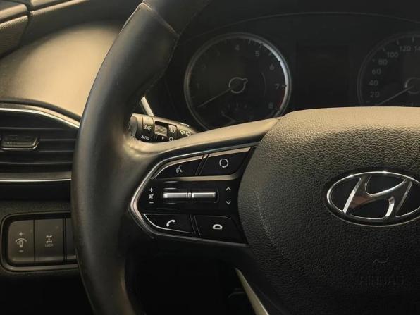 Hyundai Santa Fe IV с пробегом 2018 года, цена 2 500 000 рублей, 192890 км, внедорожник, Автокод Объявления