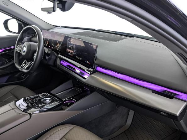 BMW 5 серии VIII (G60/G61/G68) с пробегом 2024 года, цена 7 600 000 рублей, 34956 км, седан, Автокод Объявления