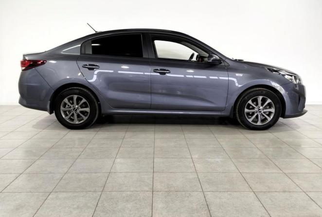 Kia Rio IV Рестайлинг (Global market) с пробегом 2021 года, цена 1 750 000 рублей, 56268 км, седан, Автокод Объявления