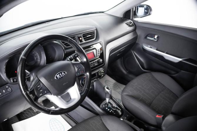 Kia Rio III с пробегом 2013 года, цена 999 000 рублей, 135000 км, хэтчбек, Автокод Объявления