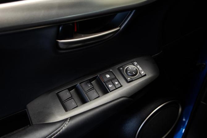 Lexus NX I с пробегом 2016 года, цена 2 475 000 рублей, 81552 км, внедорожник, Автокод Объявления