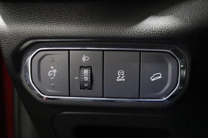 Haval Jolion I с пробегом 2022 года, цена 1 735 000 рублей, 54367 км, внедорожник, Автокод Объявления