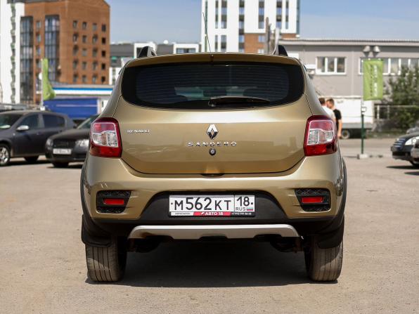 Renault Sandero II с пробегом 2014 года, цена 899 000 рублей, 108407 км, хэтчбек, Автокод Объявления