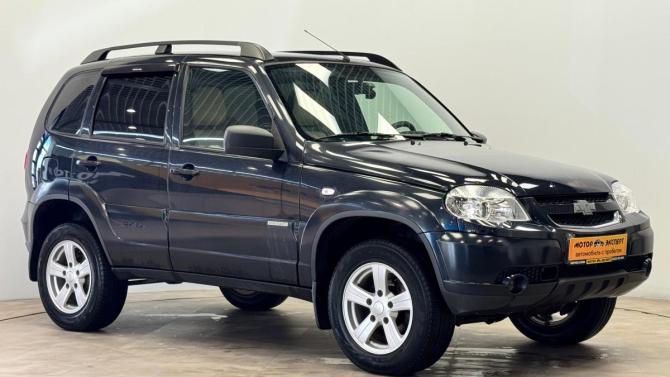 Chevrolet Niva I Рестайлинг с пробегом 2016 года, цена 700 000 рублей, 97000 км, внедорожник, Автокод Объявления
