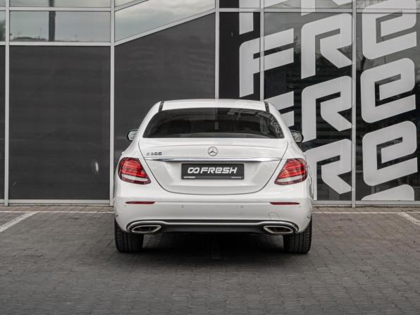 Mercedes-Benz E-Класс V (W213 S213 C238) с пробегом 2016 года, цена 3 660 000 рублей, 64819 км, седан, Автокод Объявления