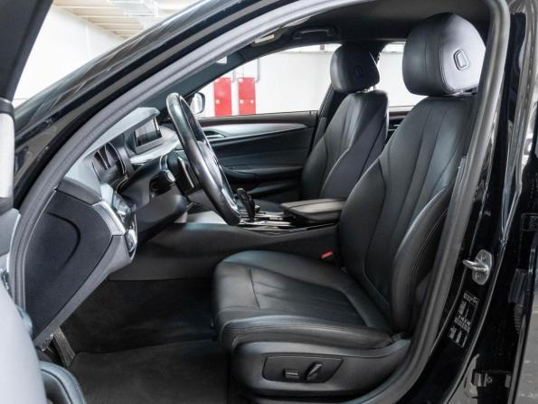 BMW 5 серии VII (G30/G31/G38) с пробегом 2018 года, цена 2 980 000 рублей, 168246 км, седан, Автокод Объявления