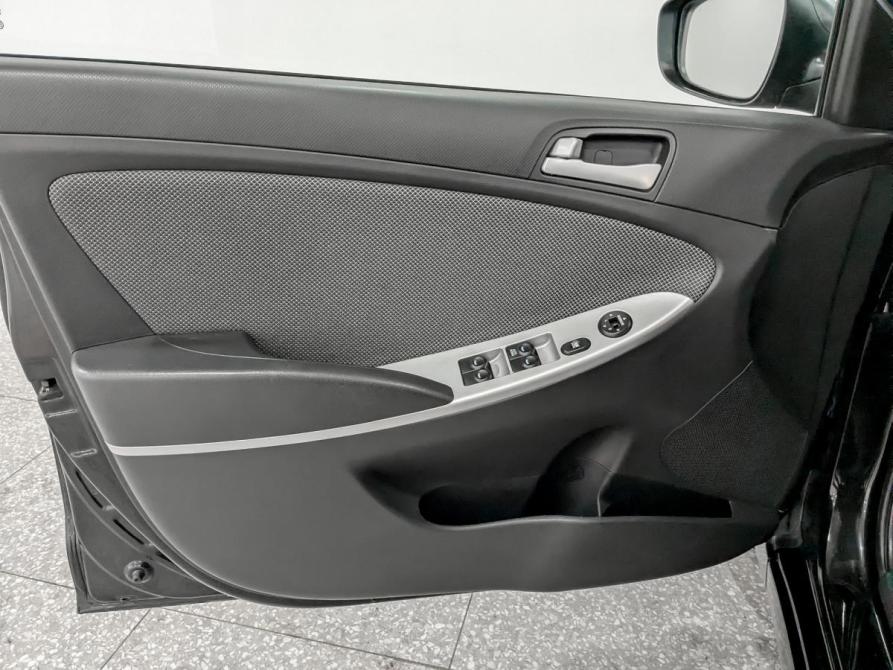 Hyundai Solaris I Москва  - изображение 19