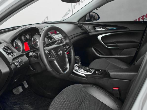 Opel Insignia I с пробегом 2013 года, цена 920 000 рублей, 198024 км, седан, Автокод Объявления