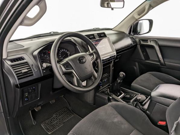 Toyota Land Cruiser Prado 150 Series Рестайлинг 2 с пробегом 2018 года, цена 4 150 000 рублей, 116994 км, внедорожник, Автокод Объявления