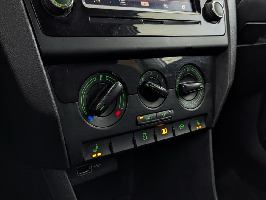 Skoda Rapid I Рестайлинг Москва  - изображение 26