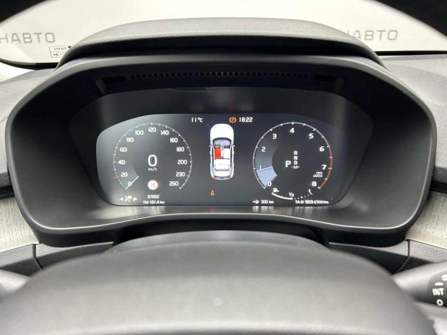 Volvo XC40 I Москва  - изображение 17