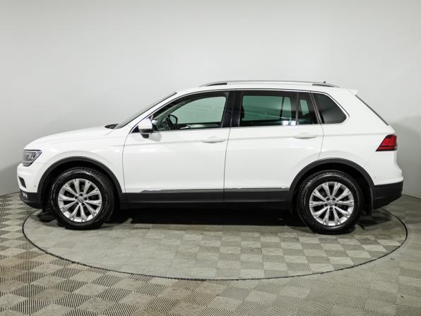 Volkswagen Tiguan II с пробегом 2018 года, цена 1 999 900 рублей, 129934 км, внедорожник, Автокод Объявления