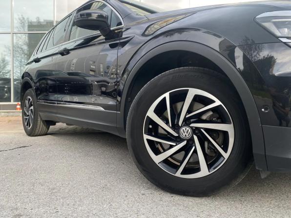 Volkswagen Tiguan II с пробегом 2018 года, цена 2 600 000 рублей, 124340 км, внедорожник, Автокод Объявления