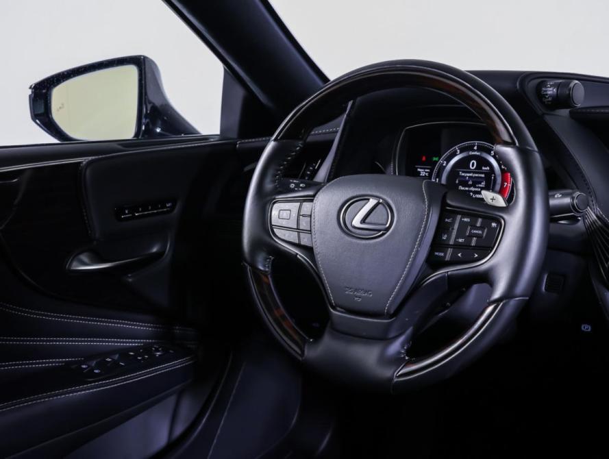 Lexus LS V Москва  - изображение 16