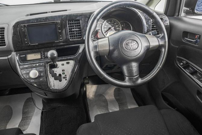 Toyota Wish I Рестайлинг с пробегом 2006 года, цена 999 000 рублей, 146500 км, компактвэн, Автокод Объявления