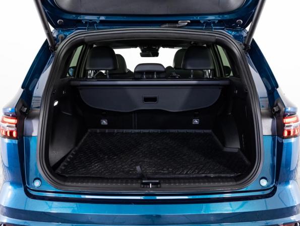 Geely Monjaro I с пробегом 2023 года, цена 3 299 000 рублей, 42136 км, внедорожник, Автокод Объявления