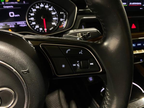 Audi A4 V (B9) Рестайлинг с пробегом 2019 года, цена 2 500 000 рублей, 91969 км, седан, Автокод Объявления