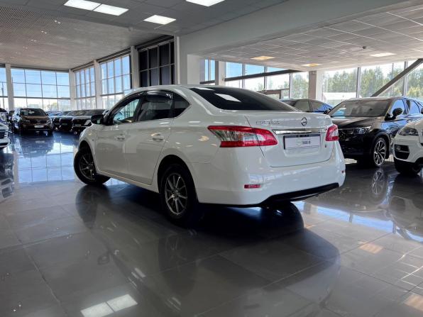 Nissan Sentra VII (B17) с пробегом 2015 года, цена 1 045 000 рублей, 153360 км, седан, Автокод Объявления