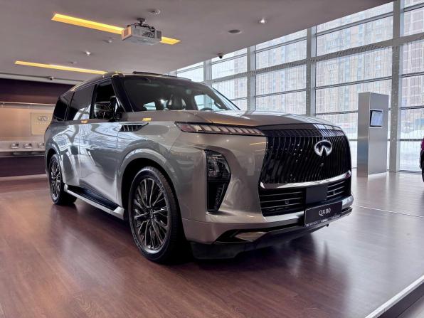 Infiniti QX80 II с пробегом 2024 года, цена 13 200 000 рублей, 24190 км, внедорожник, Автокод Объявления