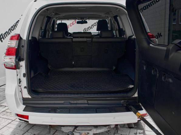 Toyota Land Cruiser Prado 150 Series Рестайлинг 1 с пробегом 2016 года, цена 3 985 000 рублей, 135291 км, внедорожник, Автокод Объявления