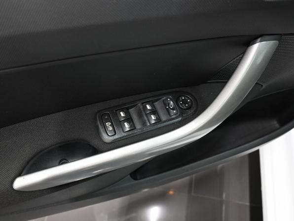 Peugeot 308 I Рестайлинг с пробегом 2011 года, цена 495 000 рублей, 224696 км, хэтчбек, Автокод Объявления