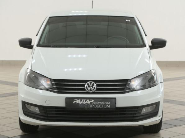 Volkswagen Polo V Рестайлинг с пробегом 2017 года, цена 979 000 рублей, 157000 км, седан, Автокод Объявления