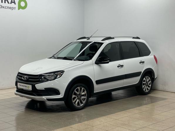 Lada (ВАЗ) Granta I Рестайлинг с пробегом 2022 года, цена 870 000 рублей, 55600 км, универсал, Автокод Объявления