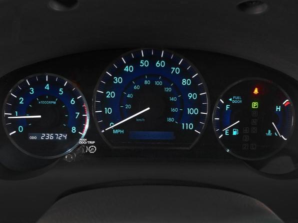 Toyota Sienna II Рестайлинг с пробегом 2008 года, цена 1 068 070 рублей, 236724 км, минивэн, Автокод Объявления