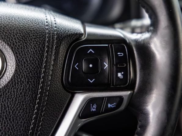 Toyota Highlander III (XU50) Рестайлинг с пробегом 2018 года, цена 3 748 000 рублей, 158963 км, внедорожник, Автокод Объявления