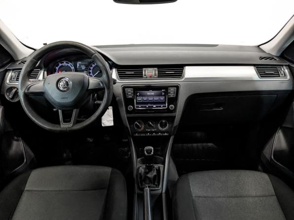 Skoda Rapid I Рестайлинг с пробегом 2019 года, цена 825 000 рублей, 207762 км, лифтбек, Автокод Объявления